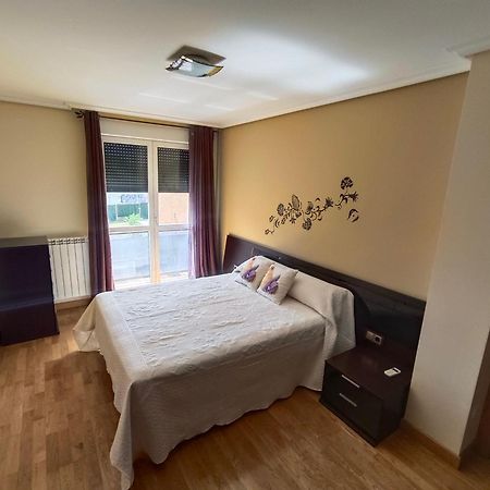 Vt Miranda Appartement Olite Buitenkant foto