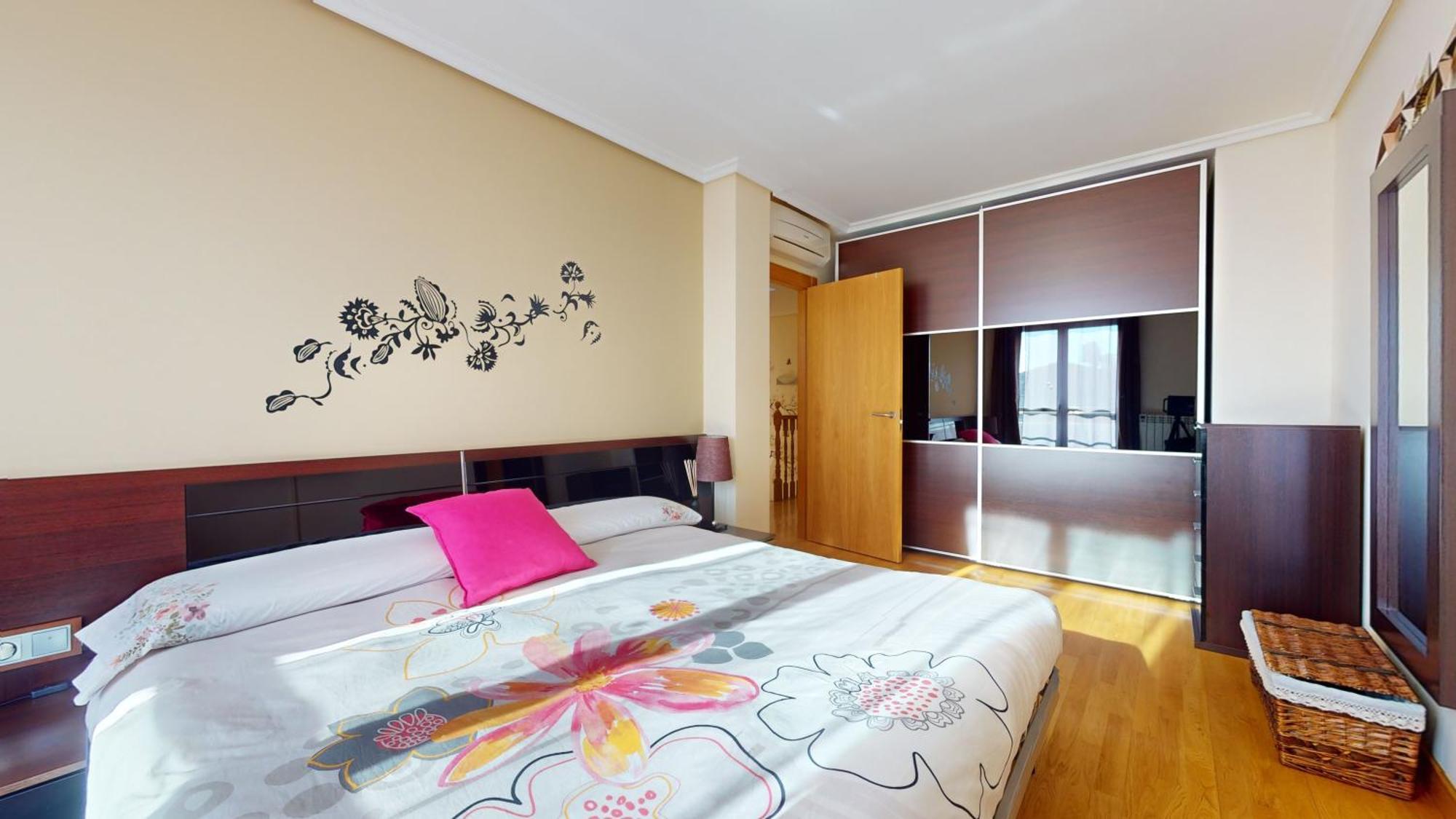 Vt Miranda Appartement Olite Buitenkant foto